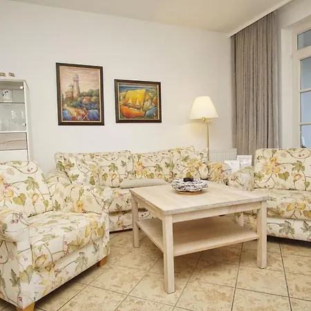 Aparthotel Ostsee Ferienwohnung 15 4*