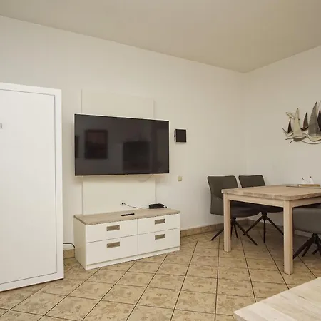 Aparthotel Ostsee Ferienwohnung 15 Apartmán 4*